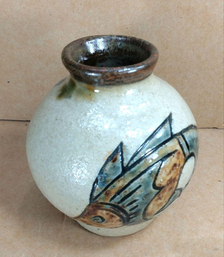 【本物保証】金城次郎 小壷(笑魚2匹) 共箱 壷屋焼 人間国宝 美品 やちむん