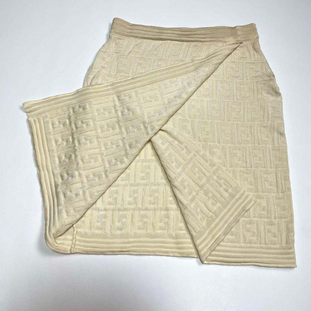 FENDI フェンディ ニット スカート ズッカ柄 総柄 ベージュ 40サイズ
