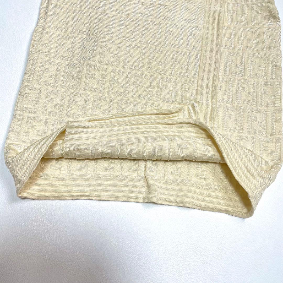 FENDI フェンディ ニット スカート ズッカ柄 総柄 ベージュ 40サイズ