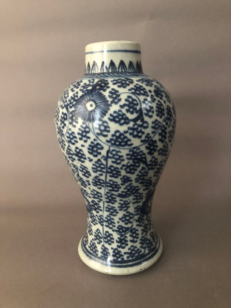 中国美術 清朝　花瓶青花 花文瓶 アンティーク 骨董　陶器