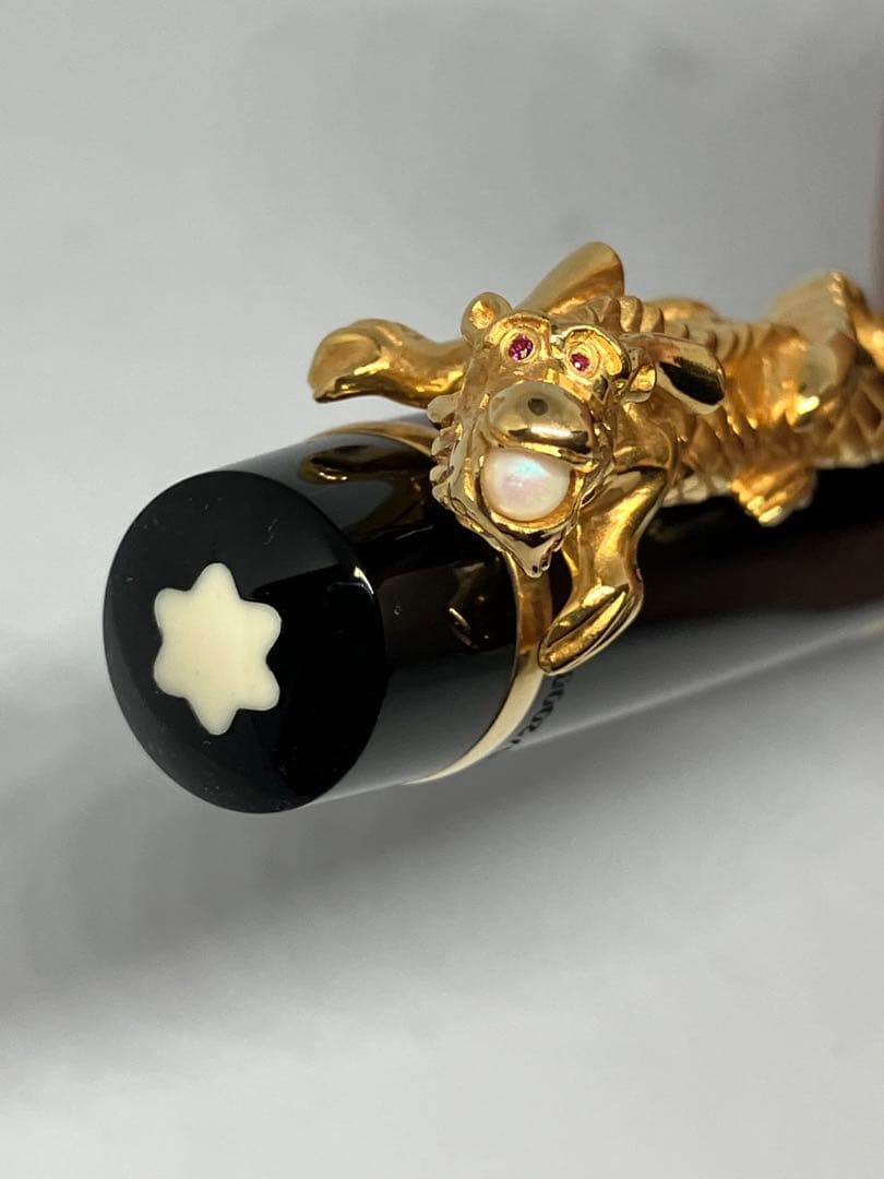 Montblanc モンブラン 金龍年 2000年 万年筆 未使用 M