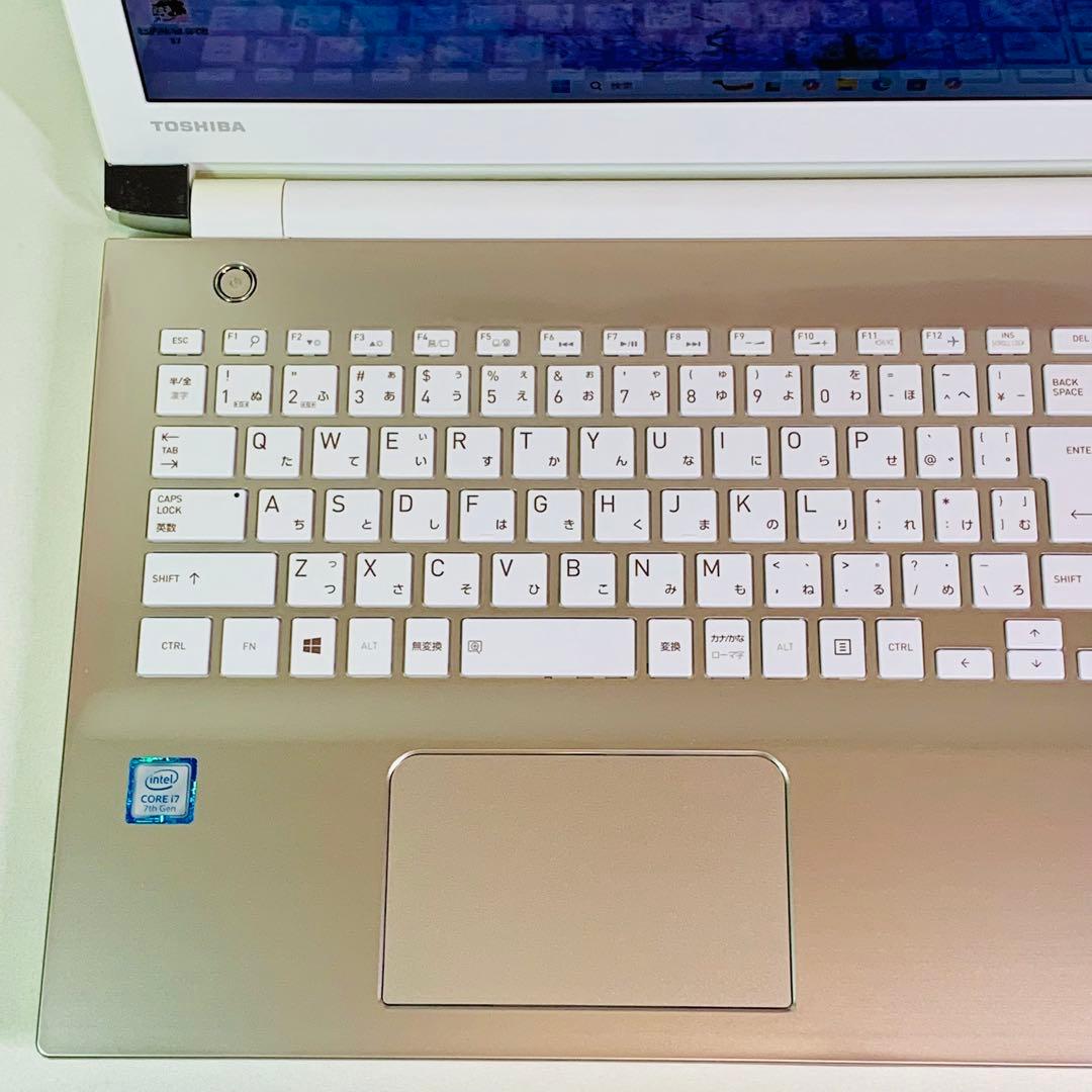 Core i7✨7世代✨SSD512GB✨16GB✨Office✨ノートパソコン