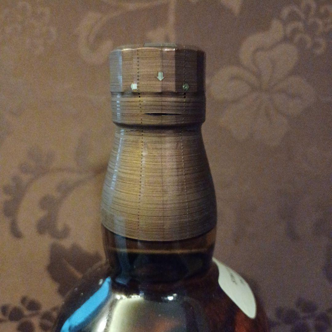 サントリー山崎　シングルモルト　　　ウイスキー　700ml【新品未開封】