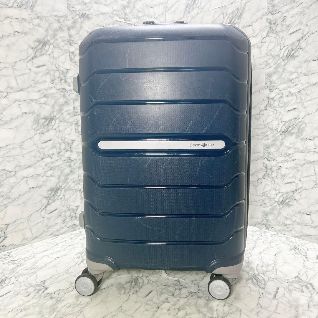サムソナイト フリーフォーム 拡張可能 スピナー ネイビー 機内 TSAロック