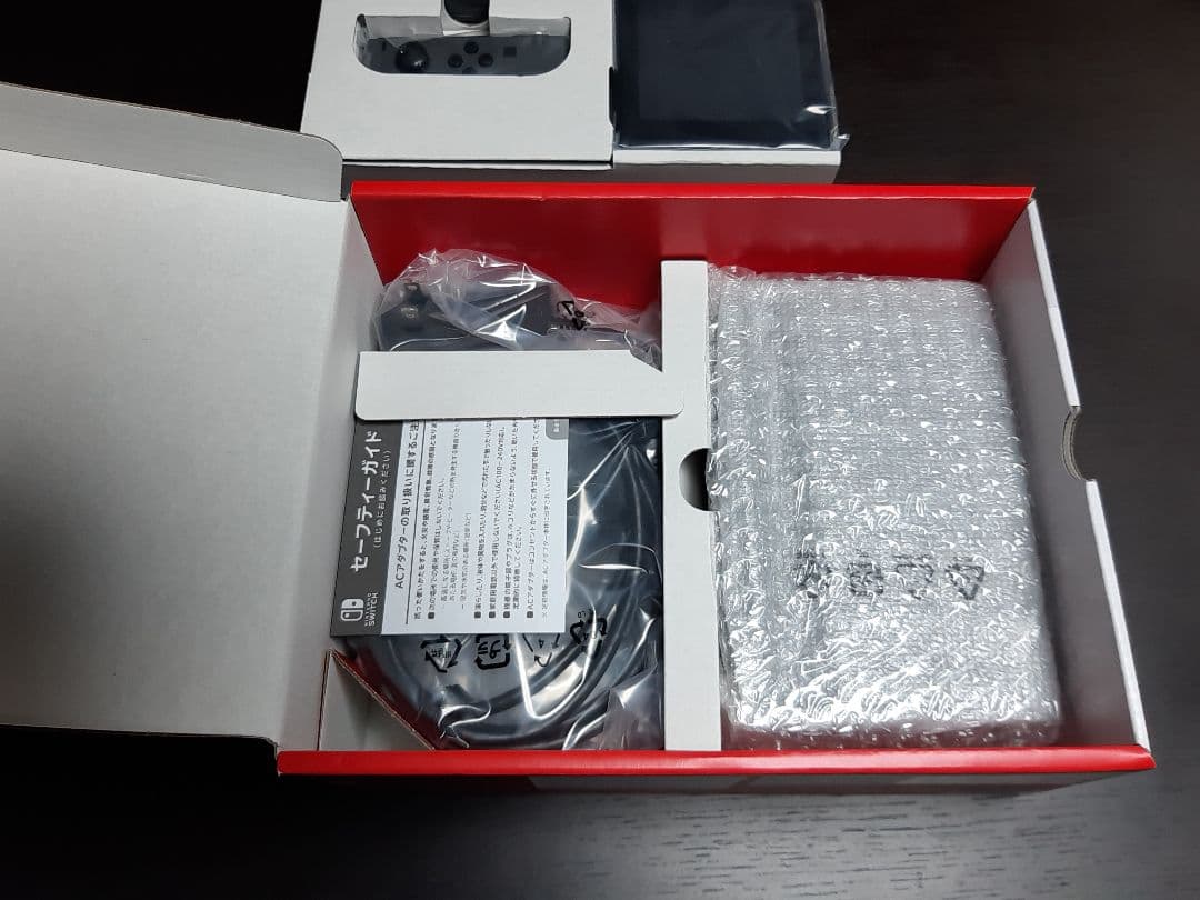 【クリスマスに間に合います！】 未使用品　Nintendo Switch