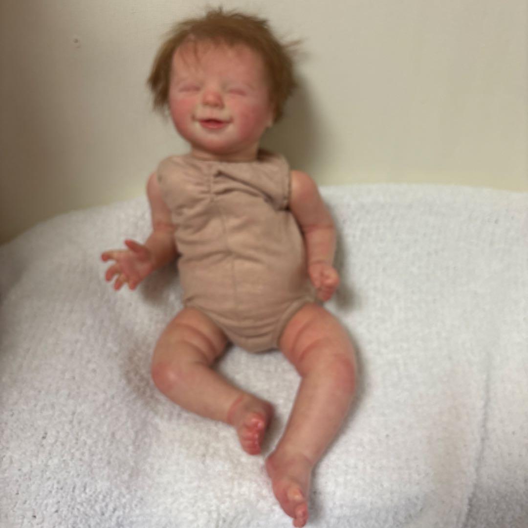 リボーンドール　　寝顔のかわいい女の子、証明書あり（訂正あり）　最終値下げです