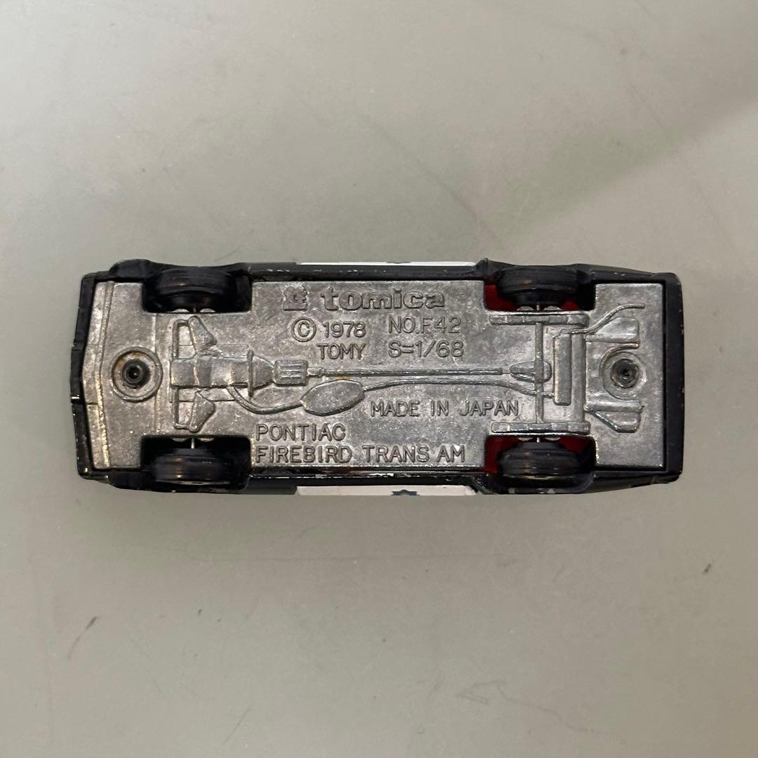 トミカ F42-1 -7 ポンティアック・ファイアバード・トランザム
