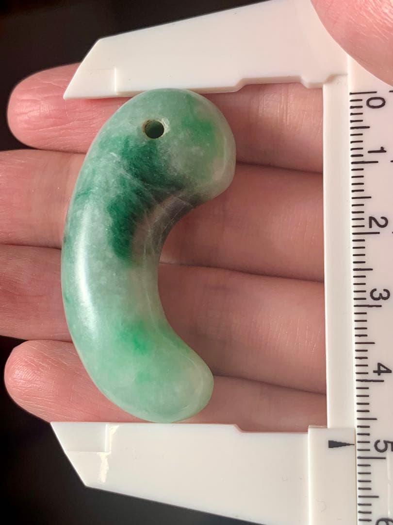 古墳期　出土　糸魚川超ろんかん翡翠勾玉　縄文　弥生　石器　大珠　根付　土器　化石