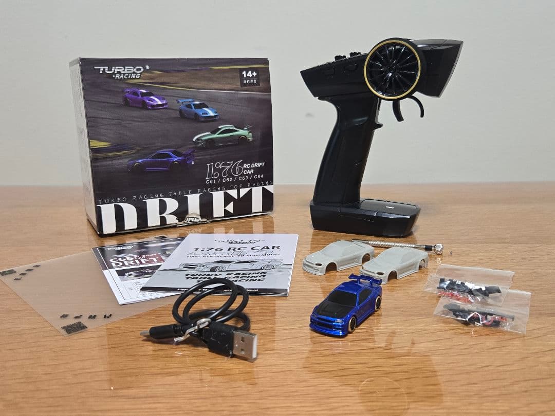Turbo Racing ターボレーシング C64 ドリフトラジコン