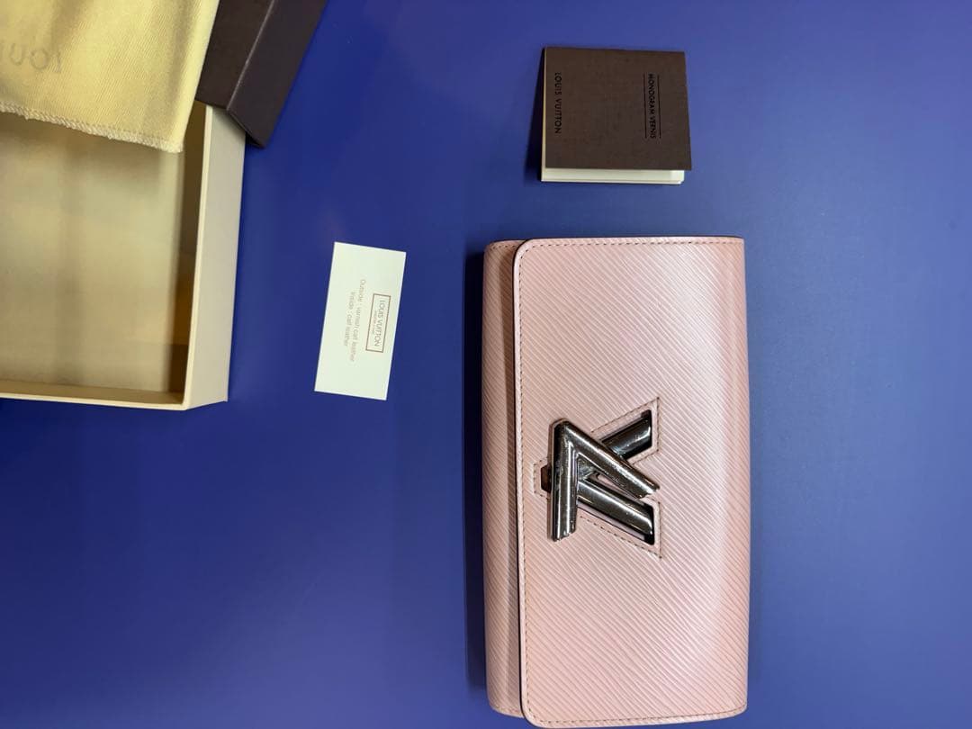 LOUIS VUITTON ピンク 長財布 保存袋付き