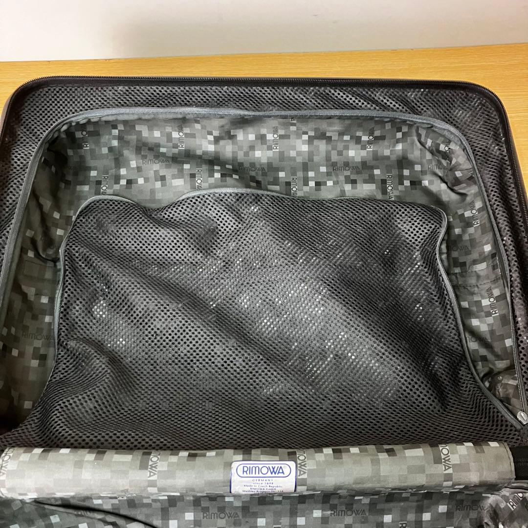 RIMOWA リモワ　4輪　SALSA サルサ　黒ブラック　キャリーケース