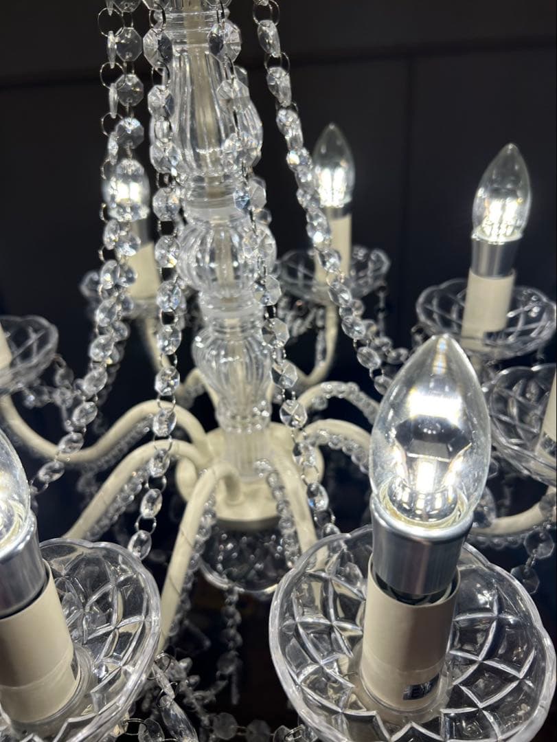 クラシックシャンデリア 8灯 LED電球使用