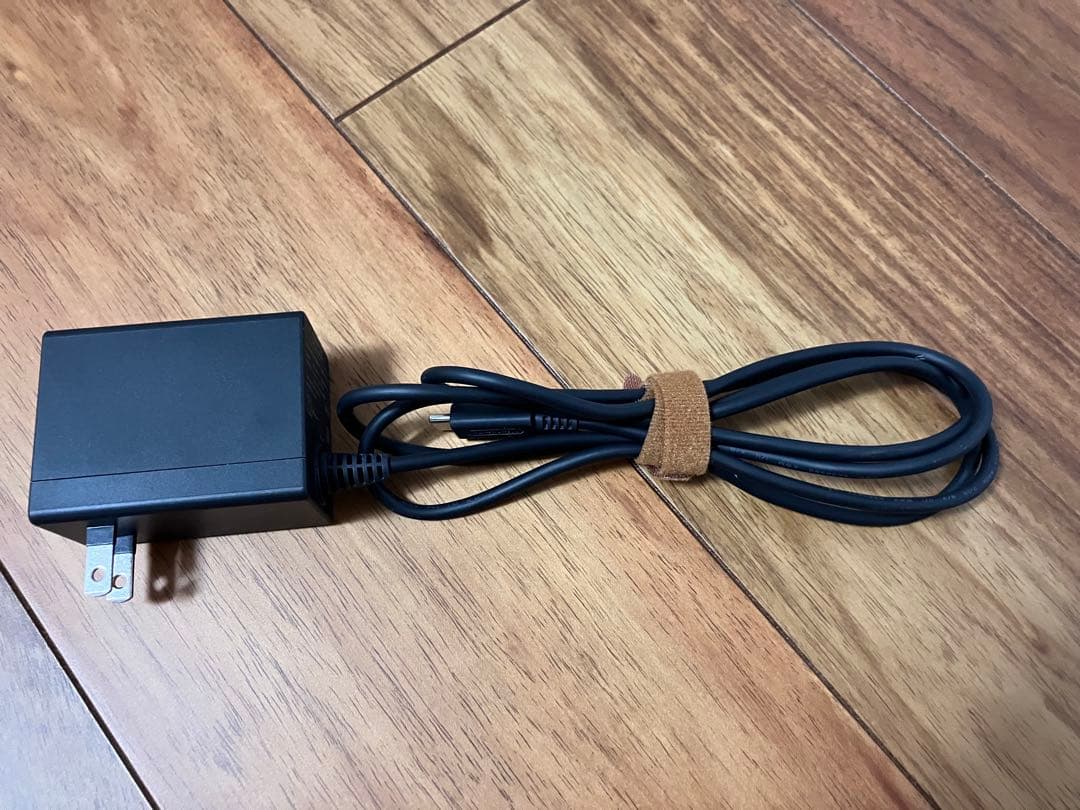 Nintendo Switch 本体・プロコン2台付き