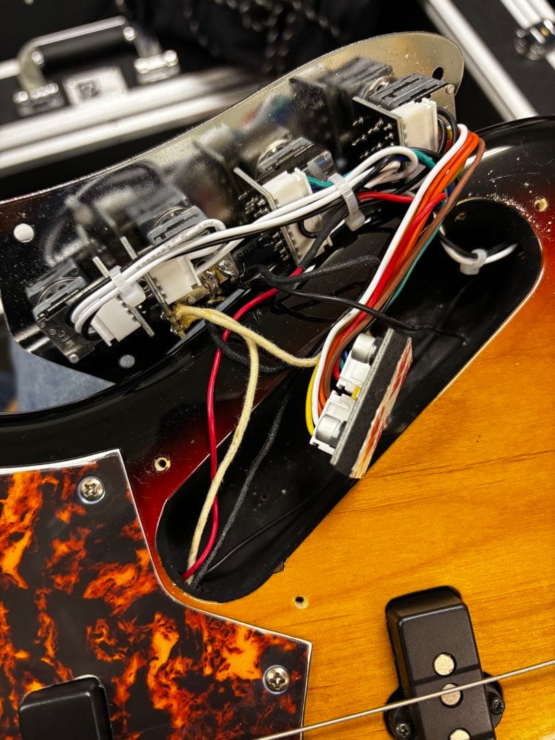 ベース Sadowsky Onboard Bass Preamp