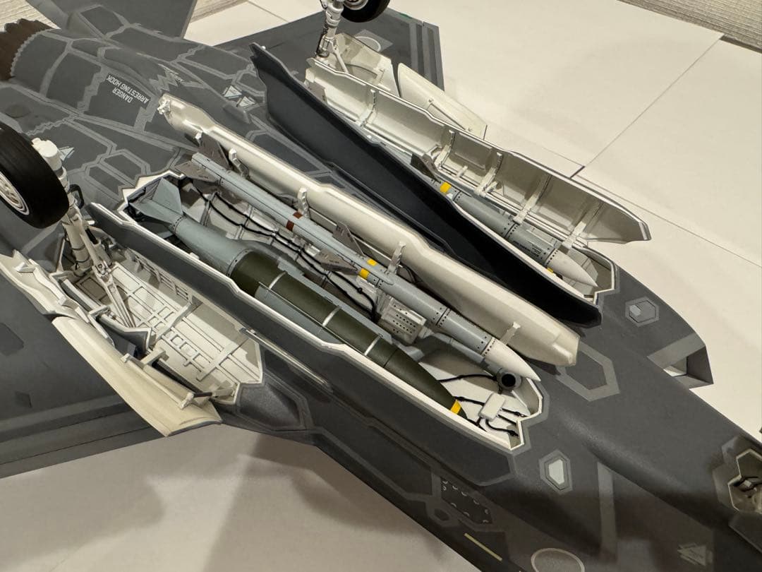 タミヤ　航空自衛隊　F-35A 1/32完成品