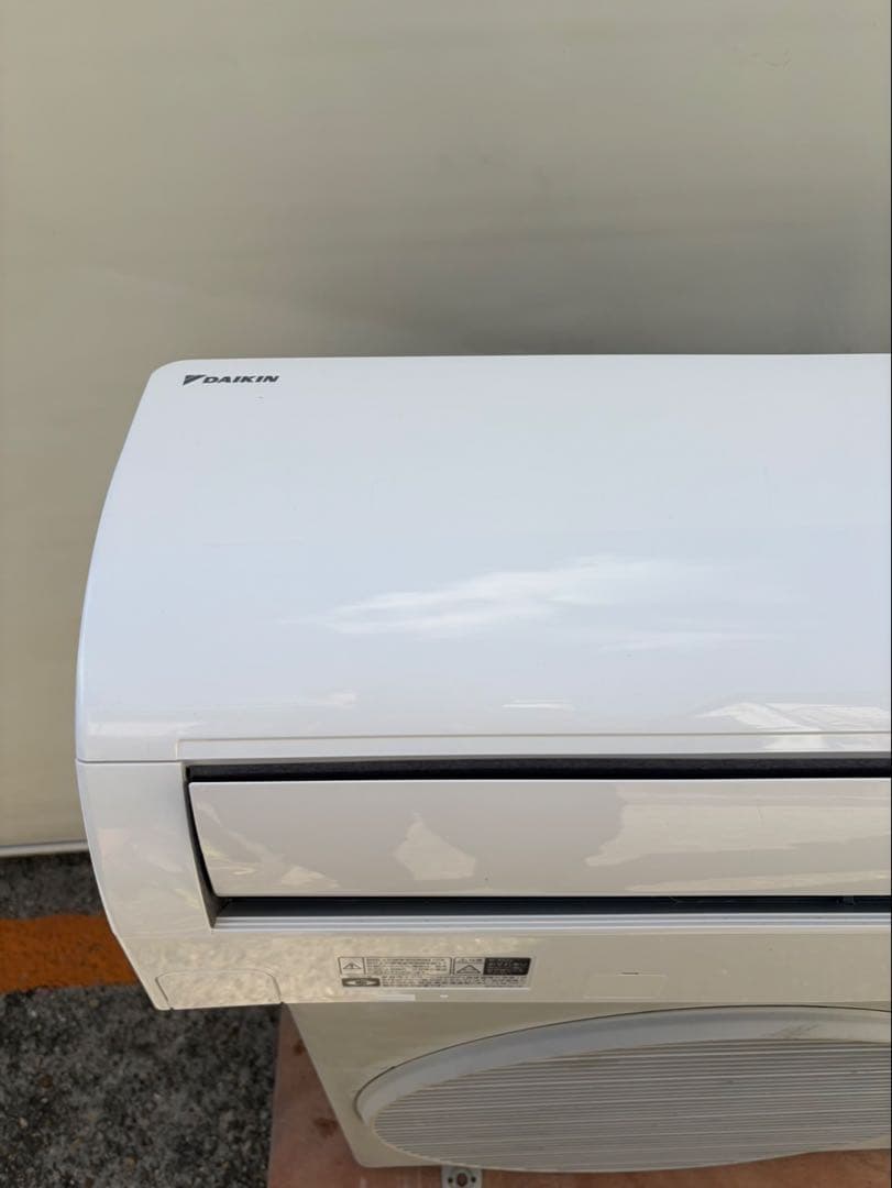 大阪府限定　エアコン　ダイキン　F22XTES-W 2020年6畳用　取付込み