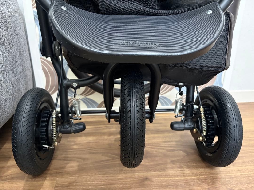 コットは試乗のみ　エアバギーDOME3 レギュラー　ペットカート　アースグレー