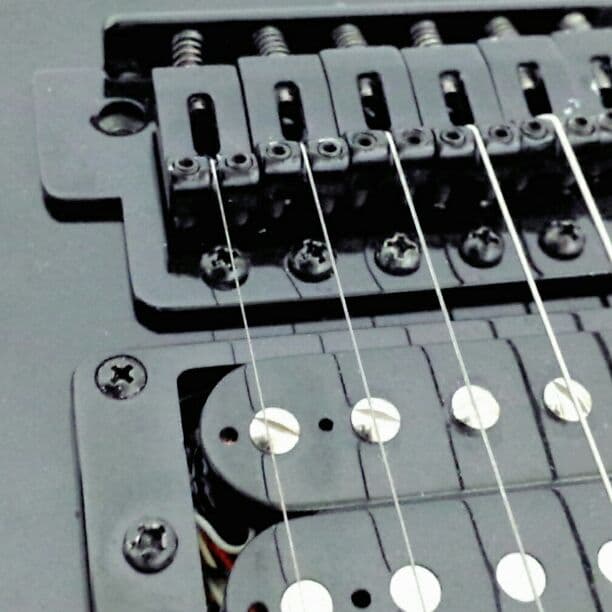 ギター  本体 Aria ProII ブラック（ギターケース付属）