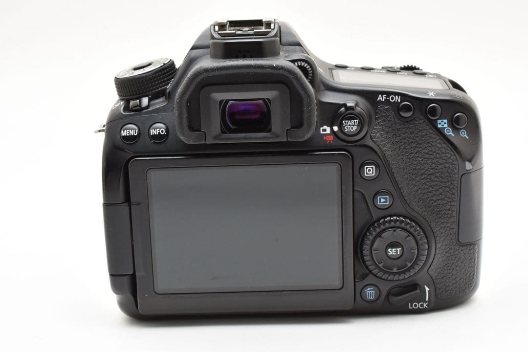 Canon EOS 80D標準レンズセット/ Canon EF18-55mm