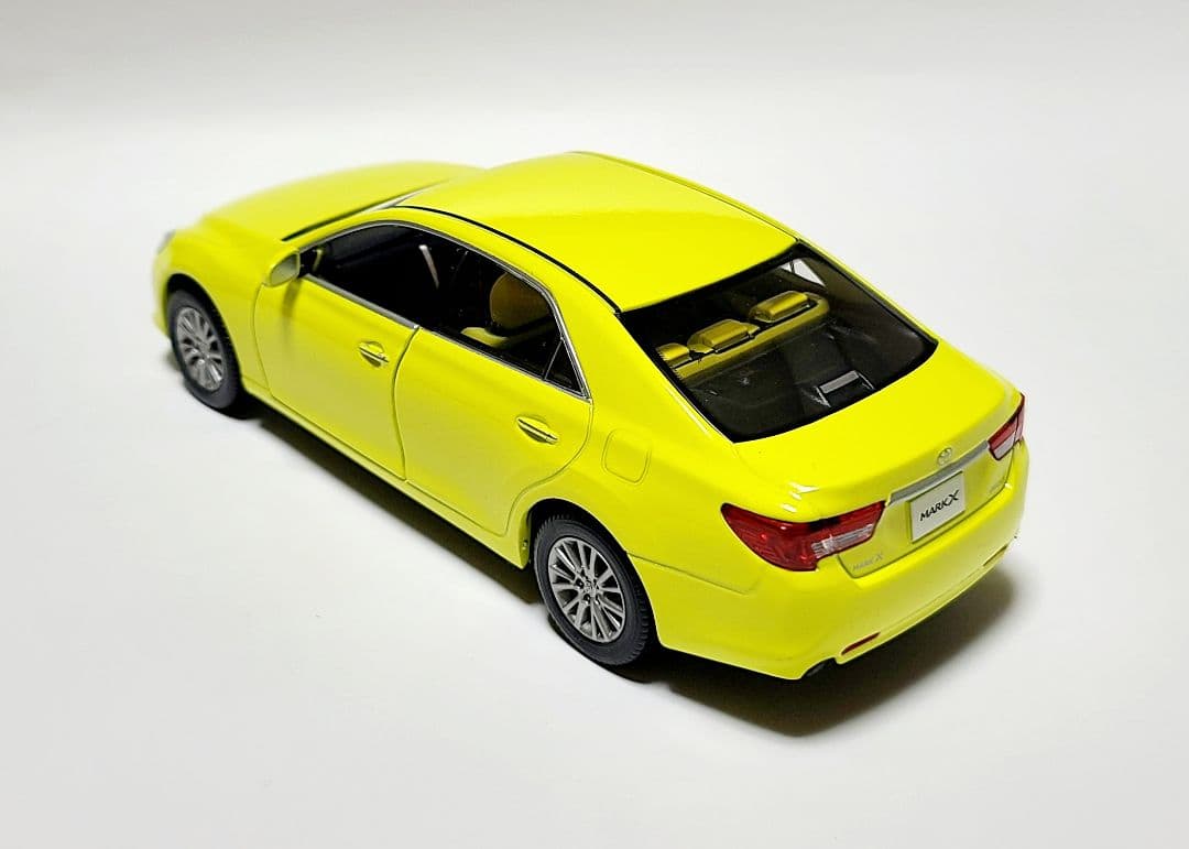 トヨタ マークX カラーサンプル