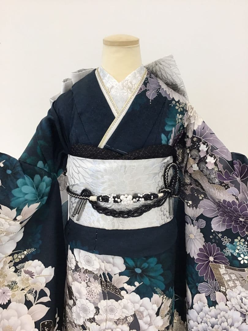 振袖フルセットと長襦袢正絹お仕立て付き