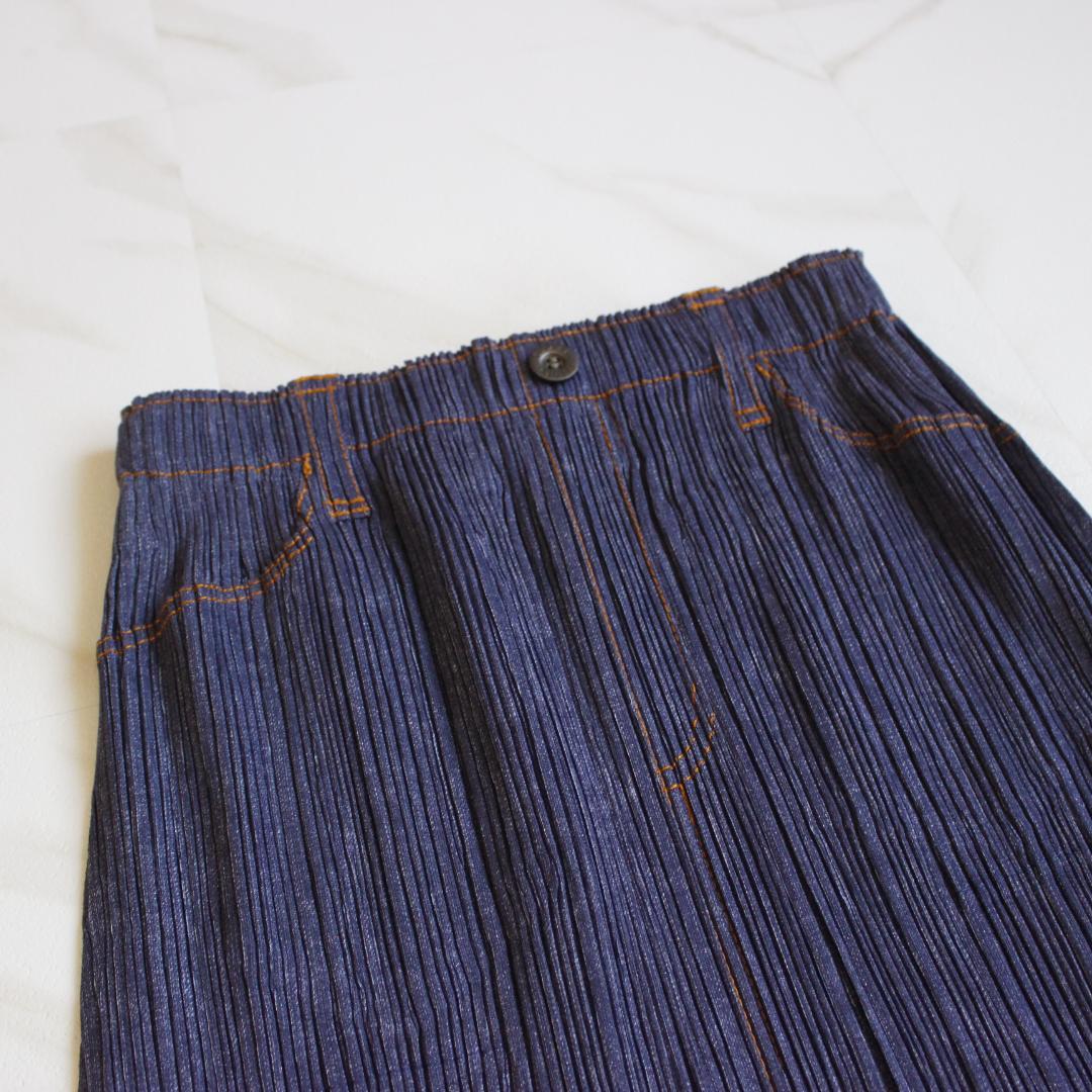 【極美品】PLEATS PLEASE デニム転写スカート Lサイズ ネイビー