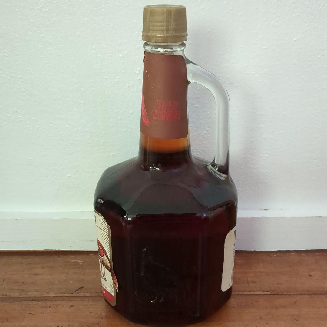 未開栓　WILD TURKEY 8年 旧ラベル　1750ml 　ウイスキー