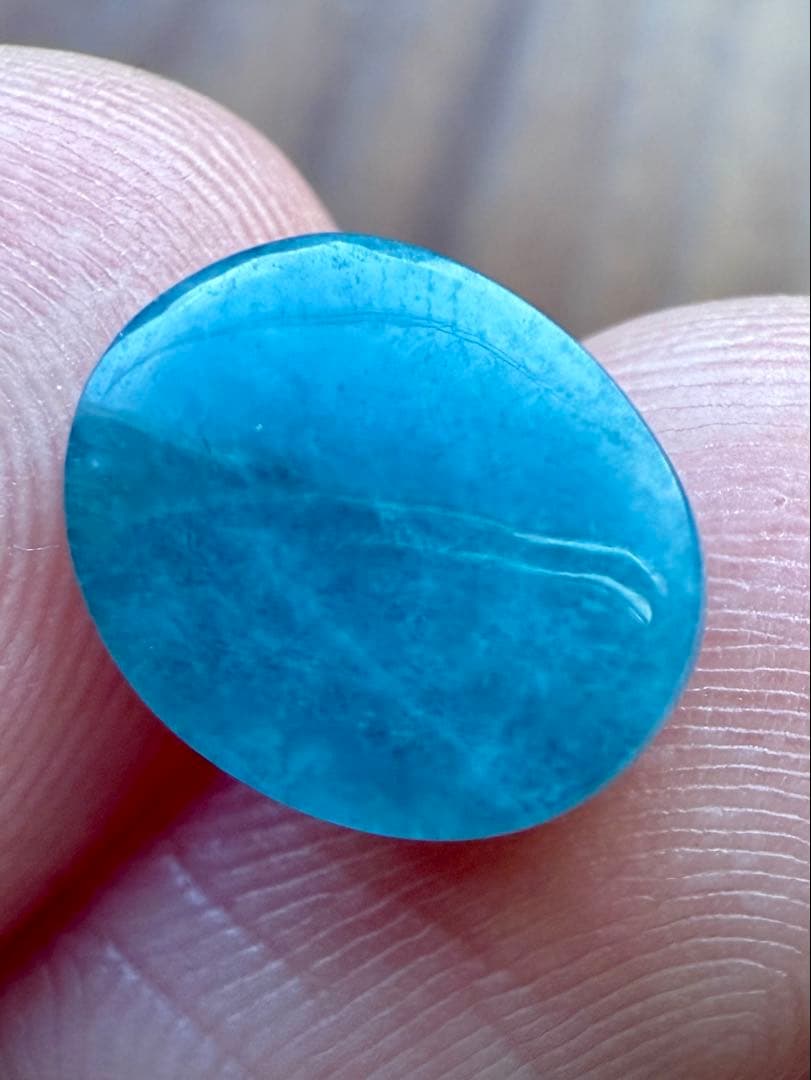 新潟県糸魚川市市振海岸産青(コバルト)ヒスイ　ルース　5.25ct