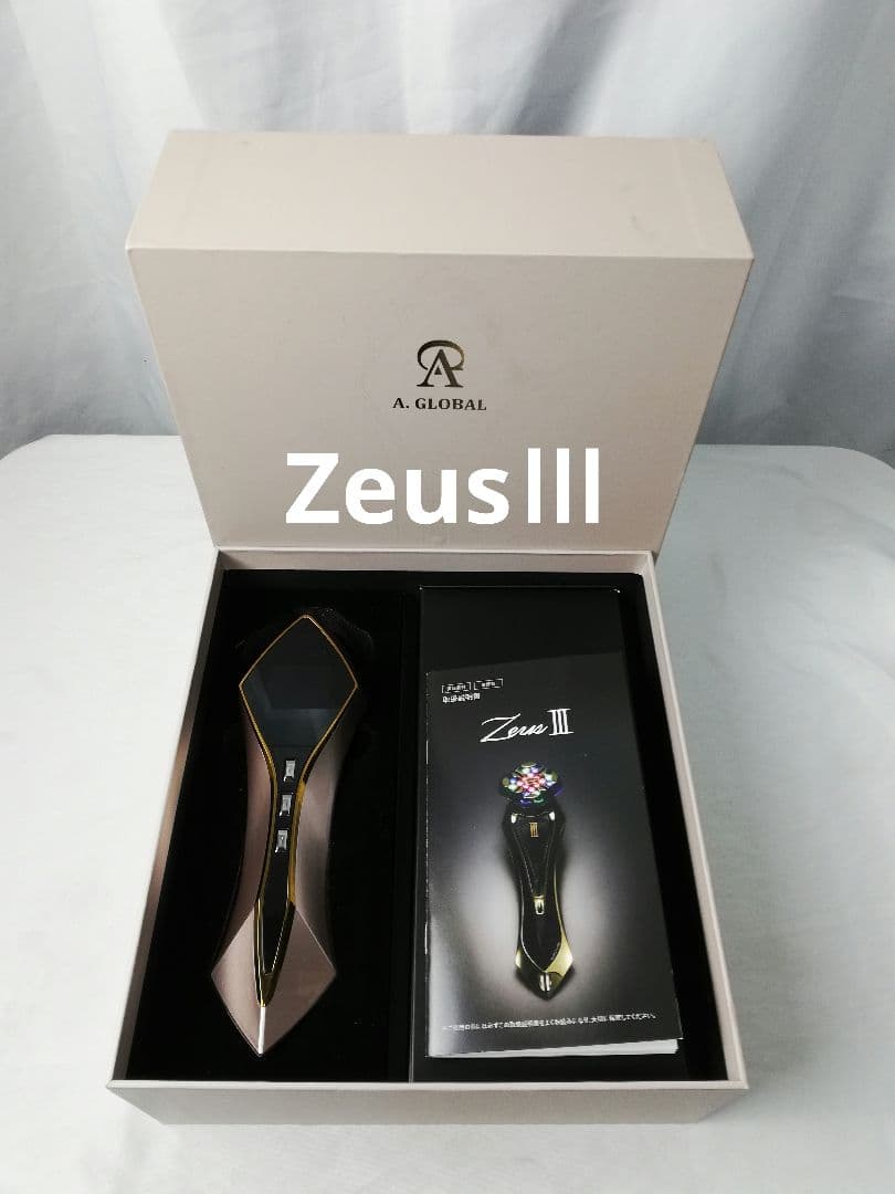 ARTISTIC&CO. ZeusⅢ -ゼウスⅢ ゼウススリー　美顔器