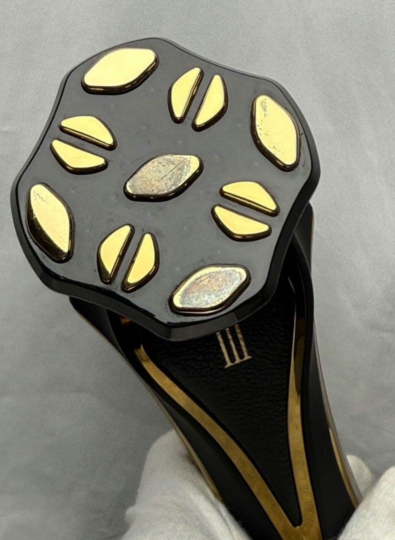 ARTISTIC&CO. ZeusⅢ -ゼウスⅢ ゼウススリー　美顔器