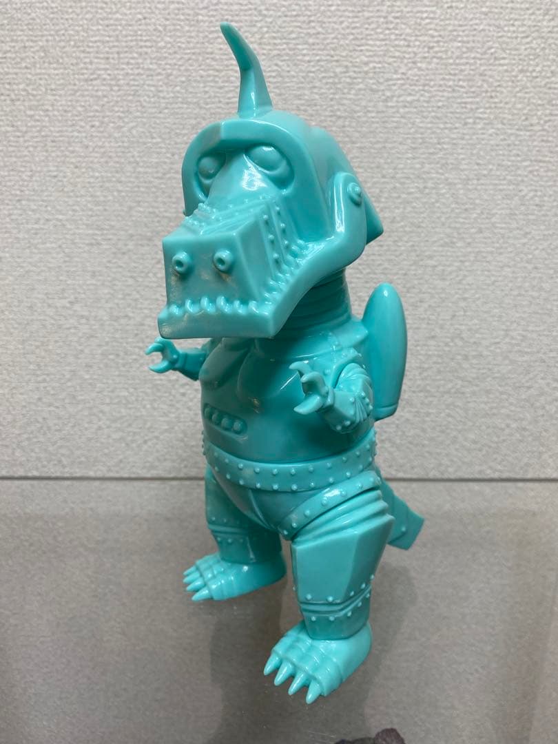 メカチラボ　未塗装　ソフビ