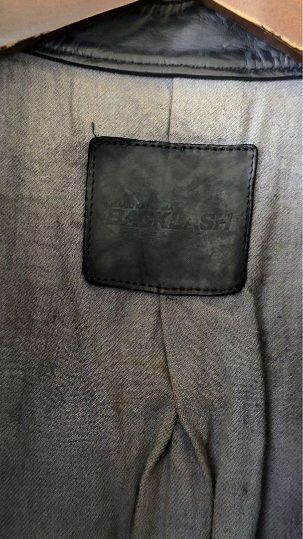 イサムカタヤマ バックラッシュ シングルレザーライダース ドイツカーフ ネイビー