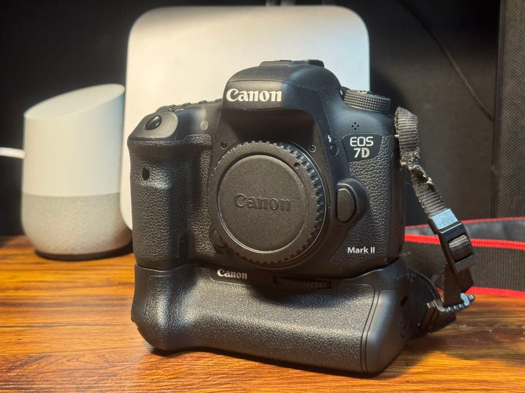 Canon EOS 7D Mark II 一眼レフカメラ