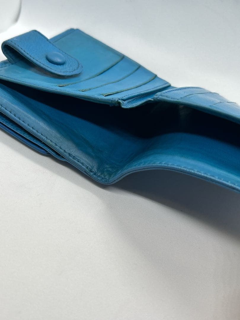 正規品✨CHANEL シールあり✨二つ折り財布 ブルー/704