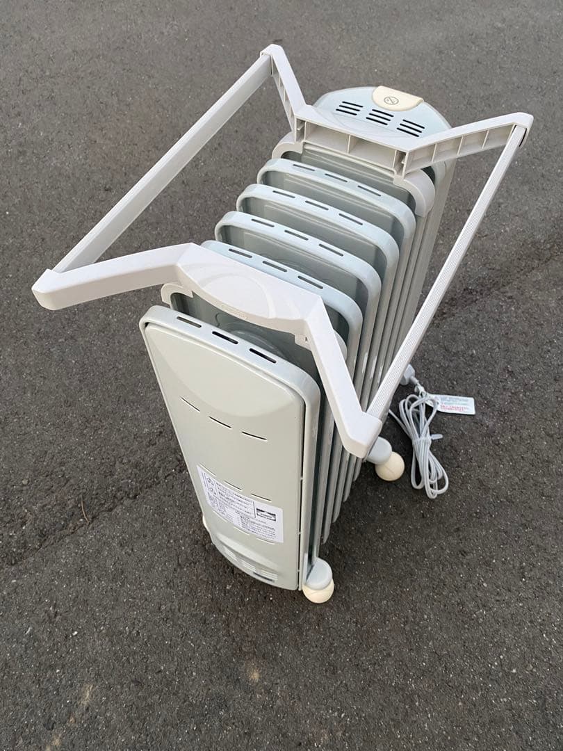 G680 DeLonghi デロンギ オイルヒーター JR0812BR ホワイト