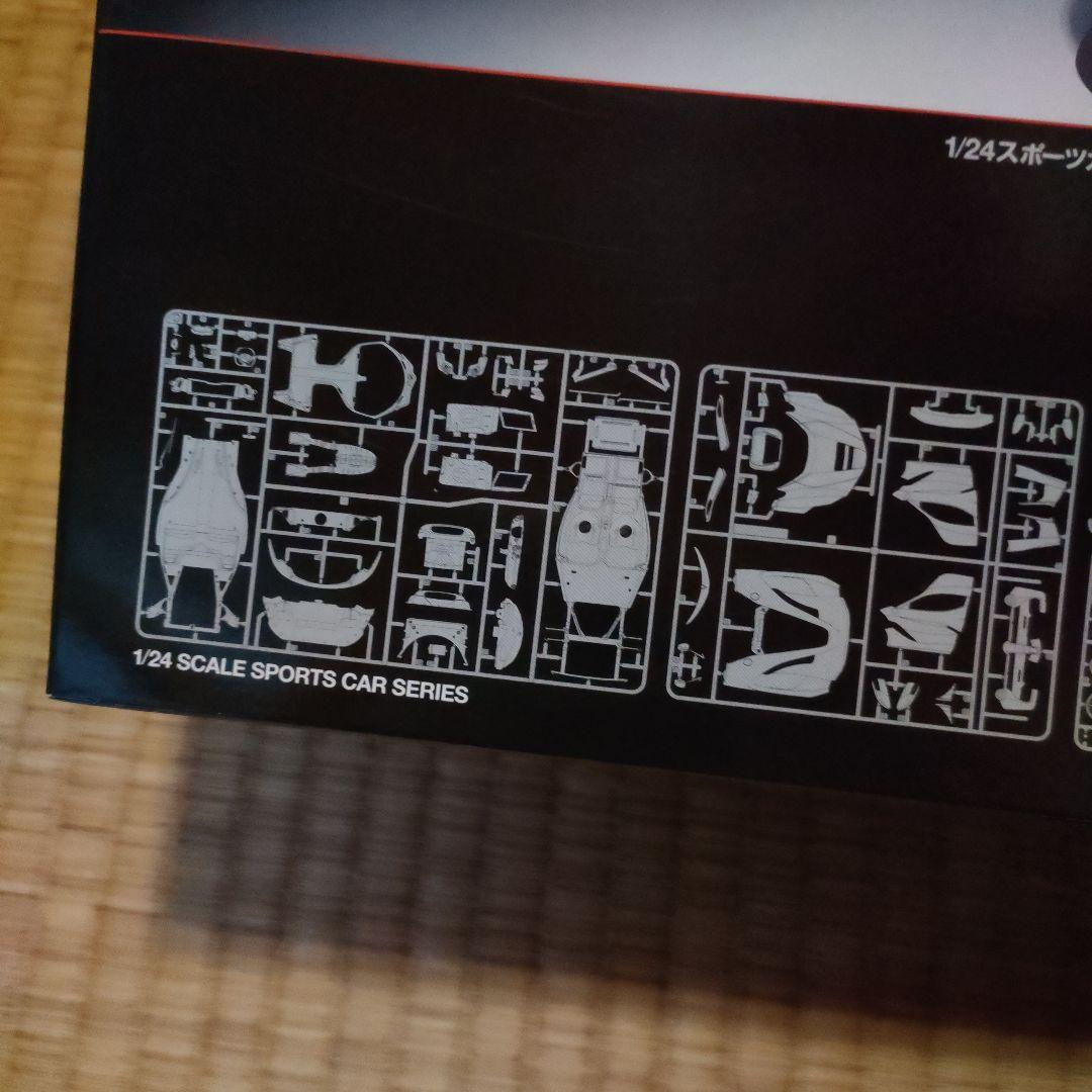 TAMIYA LaFerrari 1/24 プラモデルキット