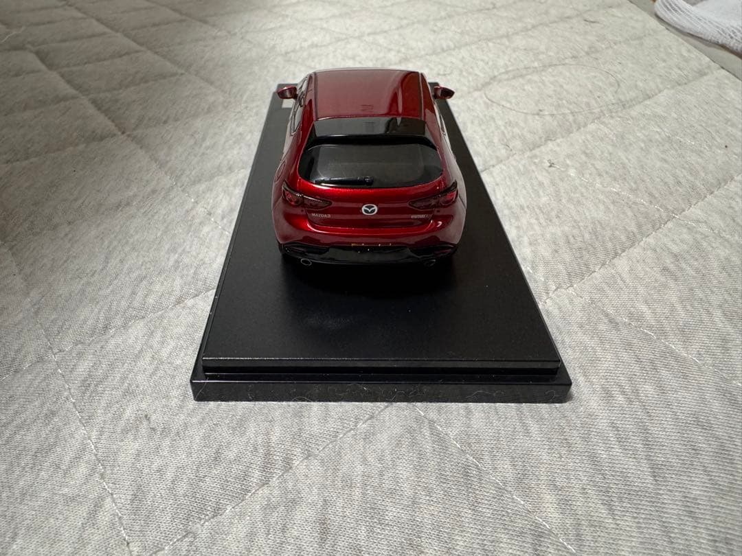 MAZDA 3 ミニチュアモデル ソウルレッド