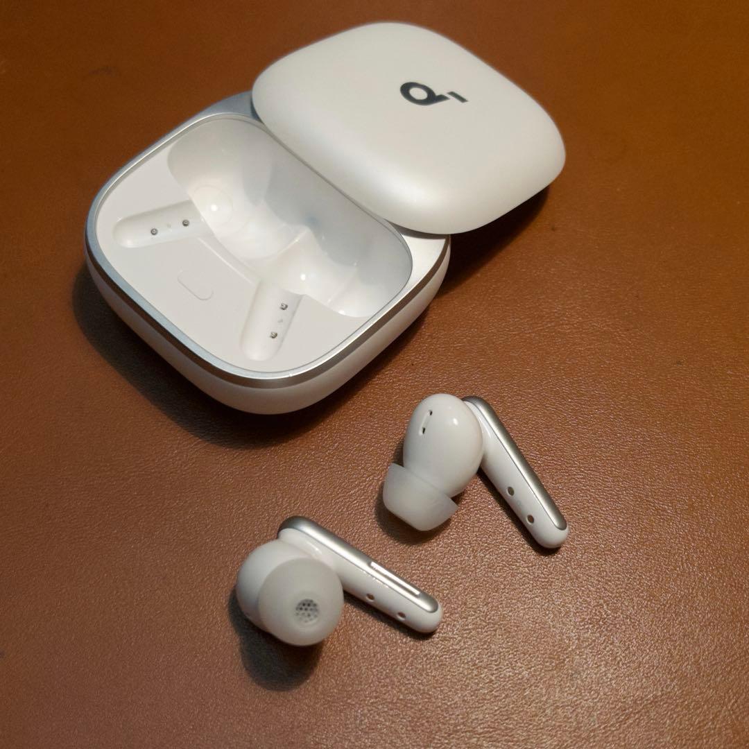 ANKER Soundcore Liberty 5 パールホワイト