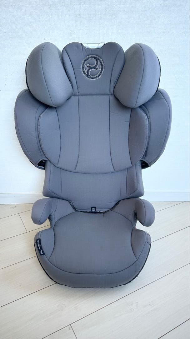 Cybex Solution Z i-FIX ジュニアシート　サイベックス