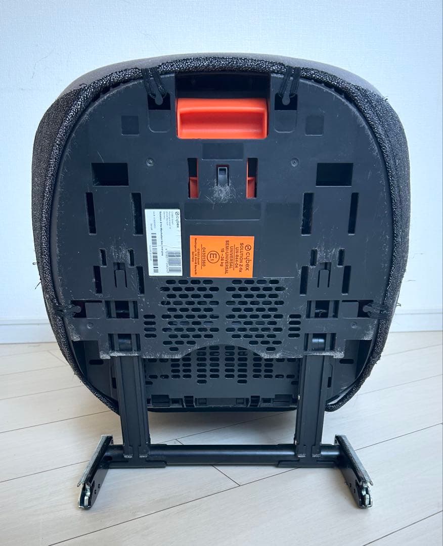 Cybex Solution Z i-FIX ジュニアシート　サイベックス