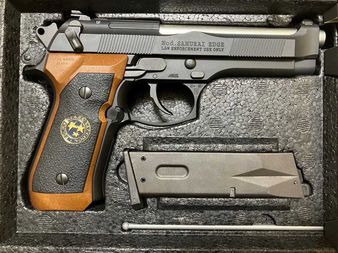 東京マルイ バイオハザード サムライエッジ　スタンダードモデル　ガスガン