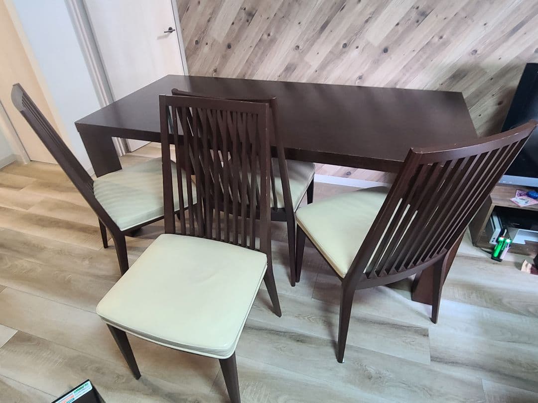 【引き取り限定】ダイニングテーブルセット