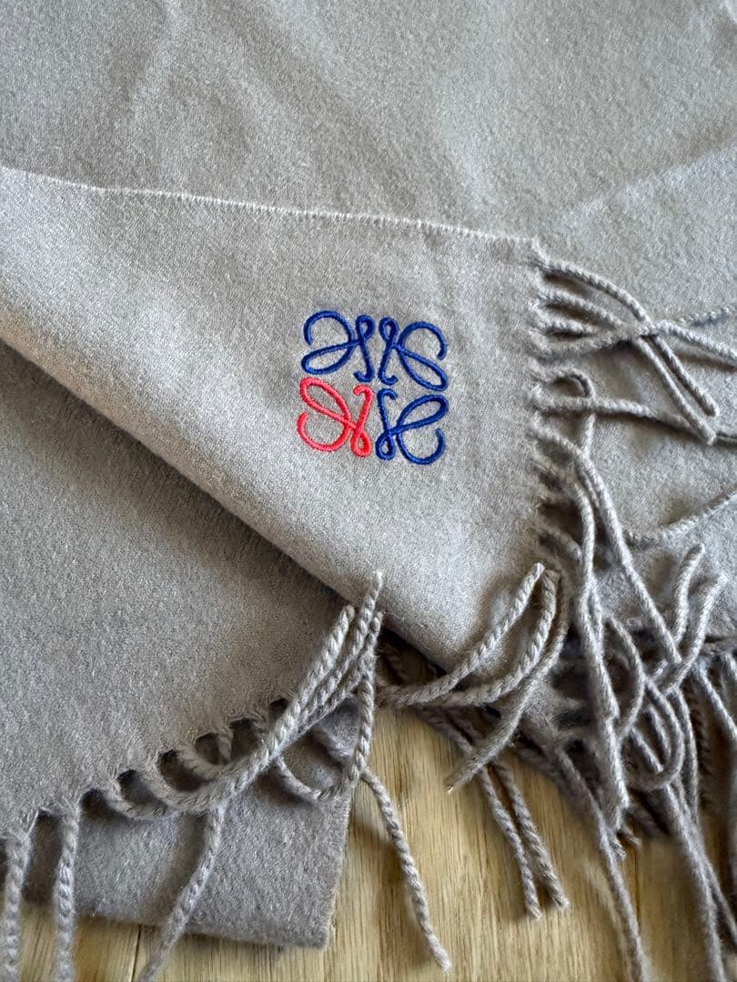 LOEWE アナグラムカシミヤマフラー