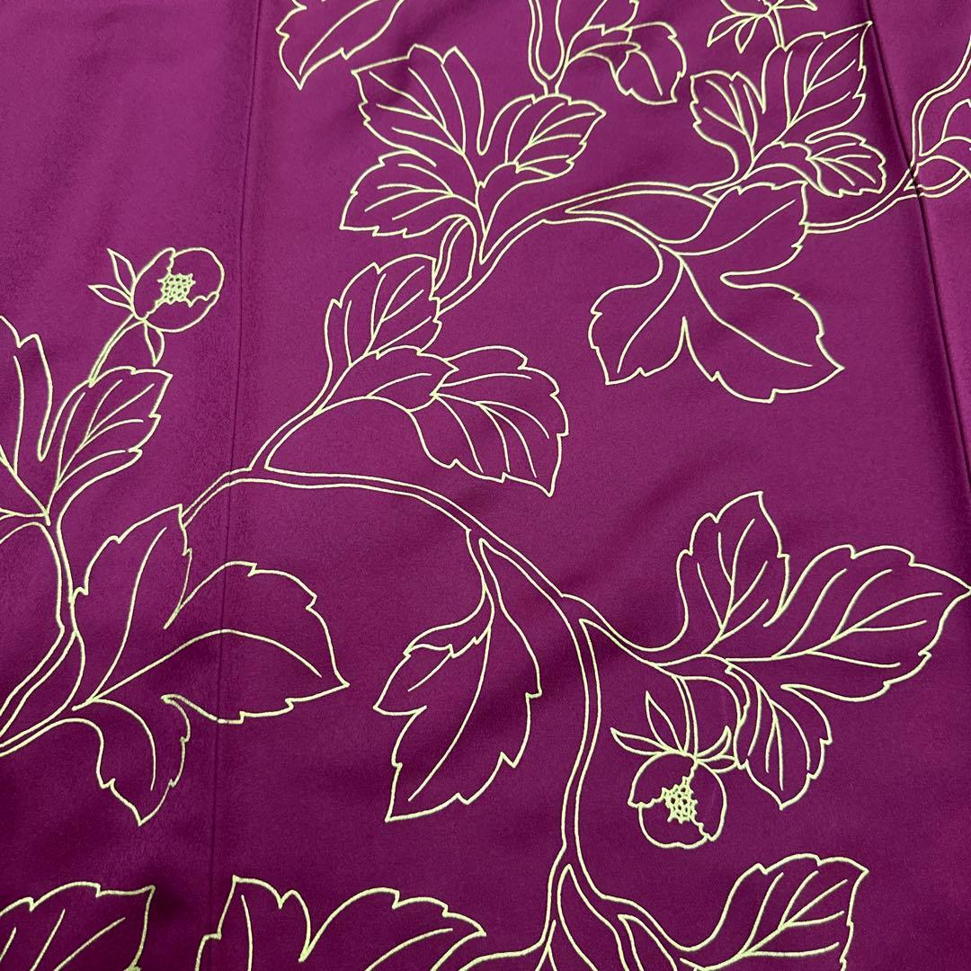 深紅 牡丹 金×黒×白 振袖