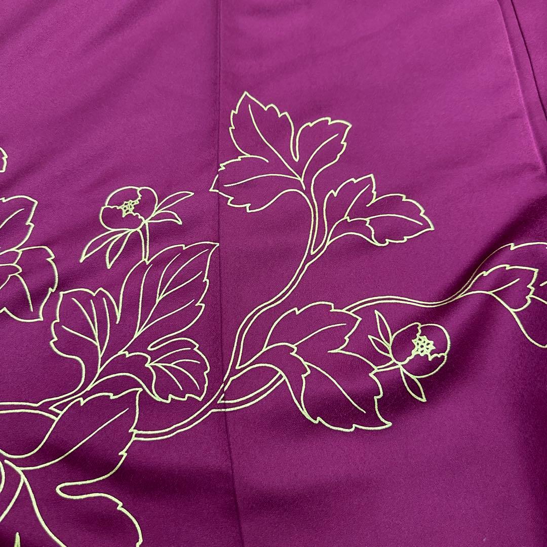 深紅 牡丹 金×黒×白 振袖