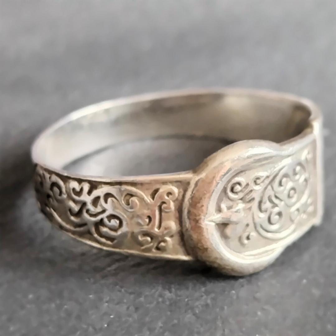 【英国ヴィンテージ】スターリングシルバー　 22.5号 バックル リング 指輪