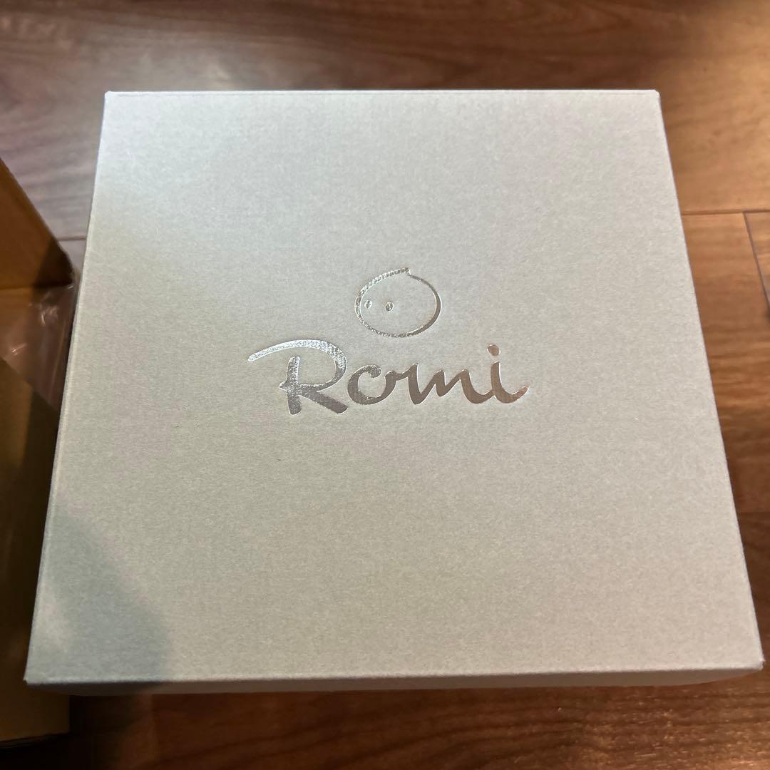 Romi ロミィ会話AIロボット　希少ブルー