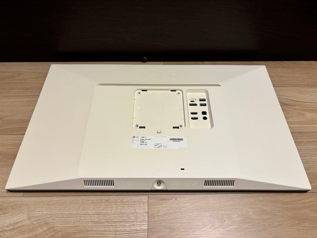 LG 27インチ USB Type-C 4K モニター（別製品スタンド付）