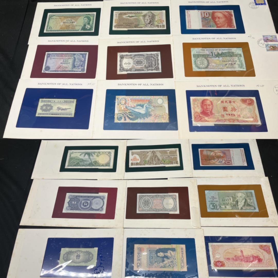 ▽Cc右1064 海外紙幣ピン札BANKNOTES OF NATIONS 72点
