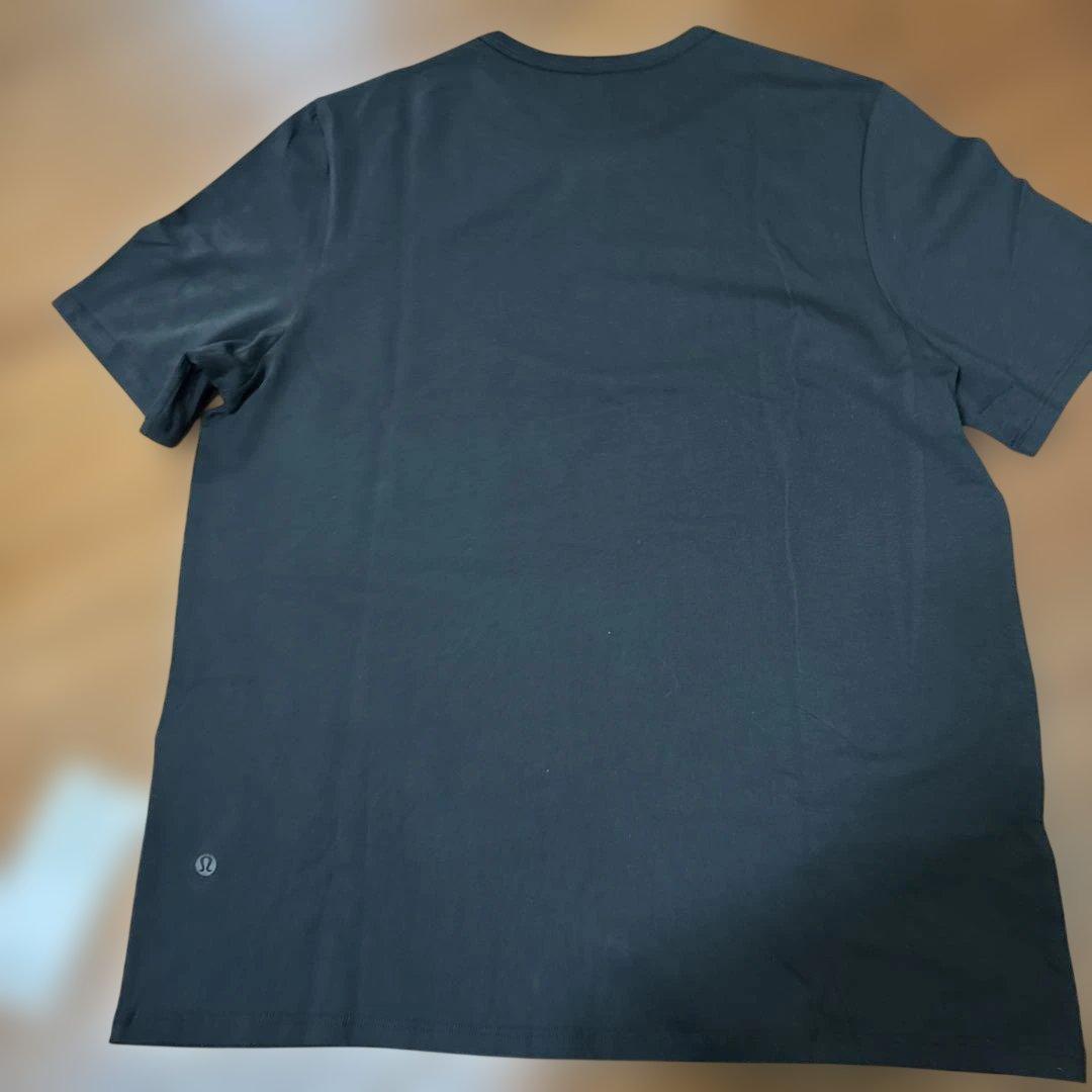 新品　ハワイ限定　ルルレモン　lulu lemon Tシャツ　M